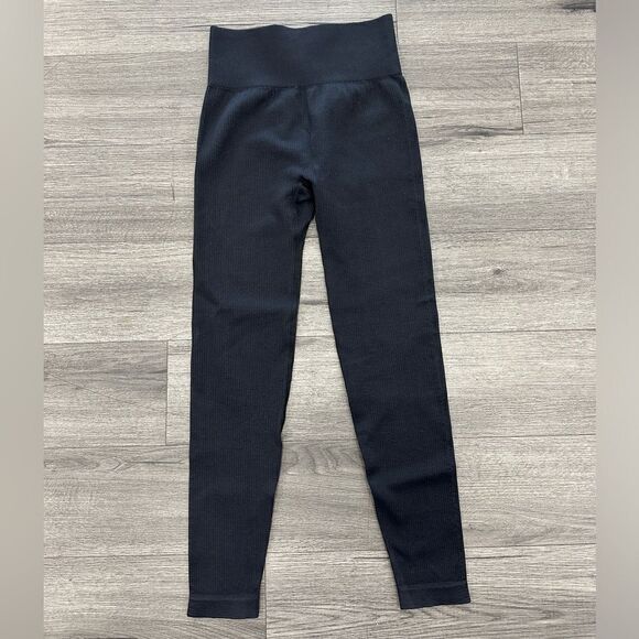 NWOT OQQ Leggings - Picture 1 of 4